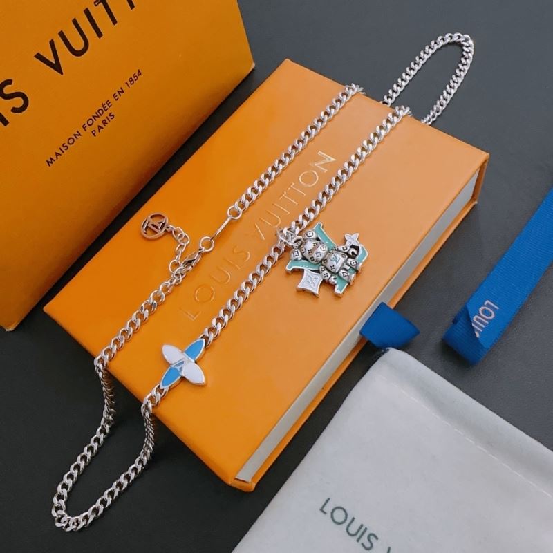 Louis Vuitton Necklaces